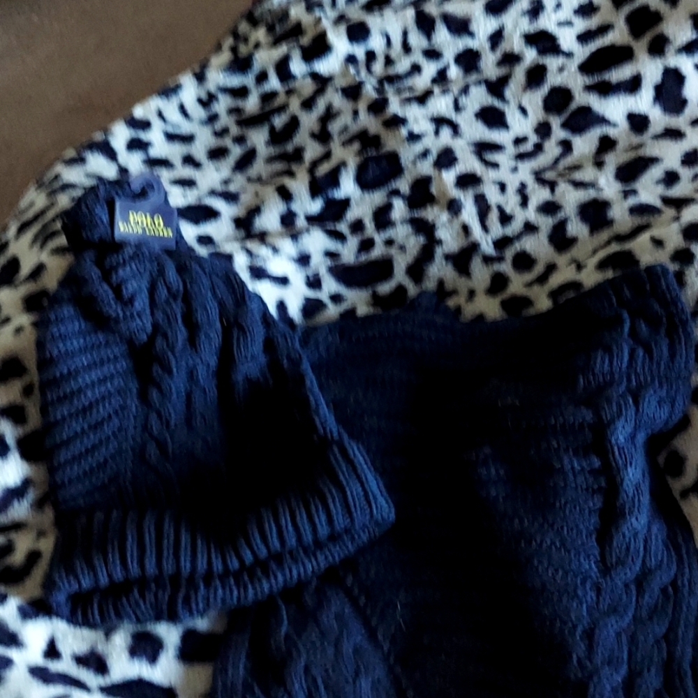Polo Set of Snood and Classic Pom Pom Hat